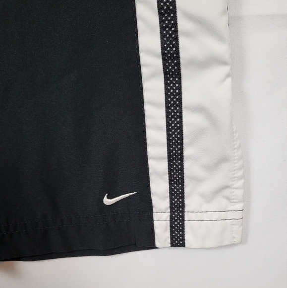 Nike Boys youth black, white truck warm up running jogger/pants size S 4-6 - Picture 6 of 14